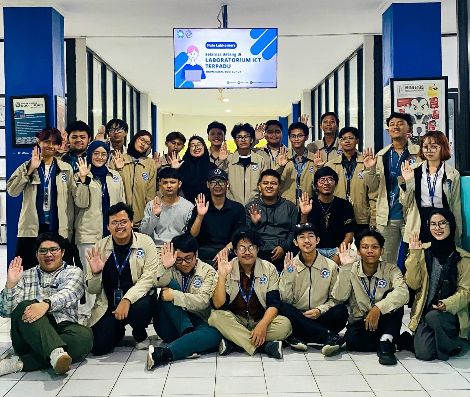Dokumentasi kegiatan organisasi pertama